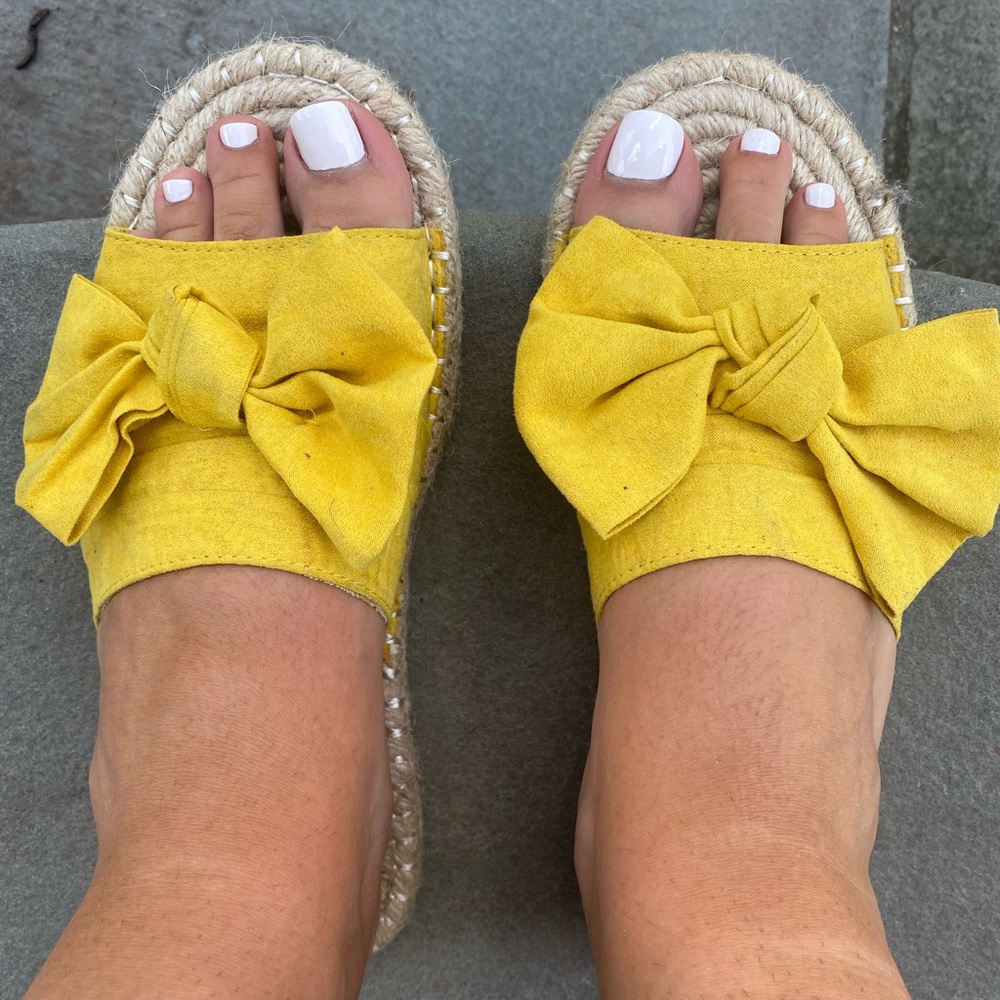 Espadrille slides